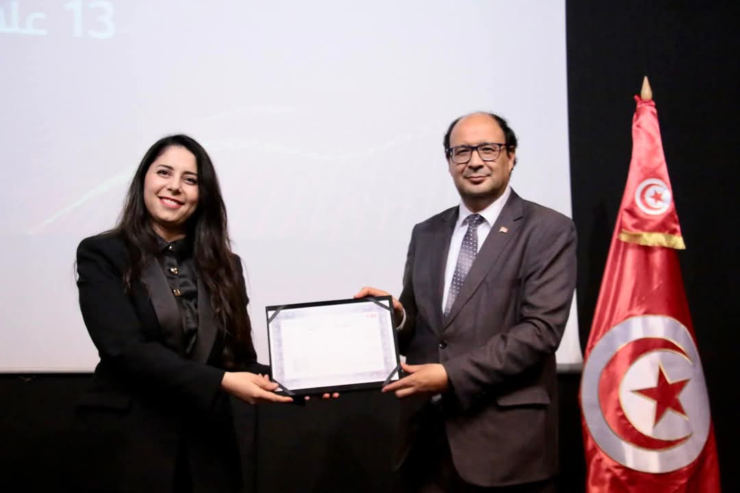 Marwa Mhedhebi reçoit le label Startup Act pour VYZYOSchool